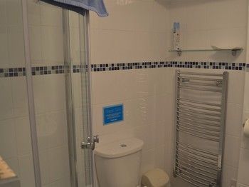 Crossways & Sea View Holiday Apartments Торки Экстерьер фото